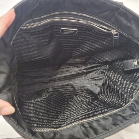 Authentic Prada Tessuto Nylon Tote Bag | Black Triangle Logo | Lampo Zipper - Picture 11 of 15